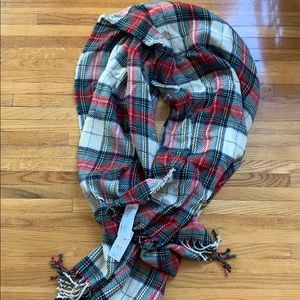 Abercrombie & Fitch Plaid Blanket Scarf NWT